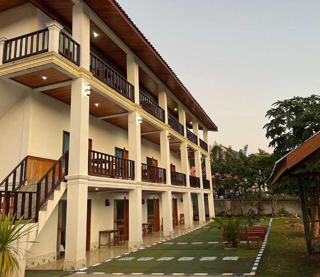 Sabaidee Nongkiaw River View Hotel Nongkhiaw Eksteriør billede